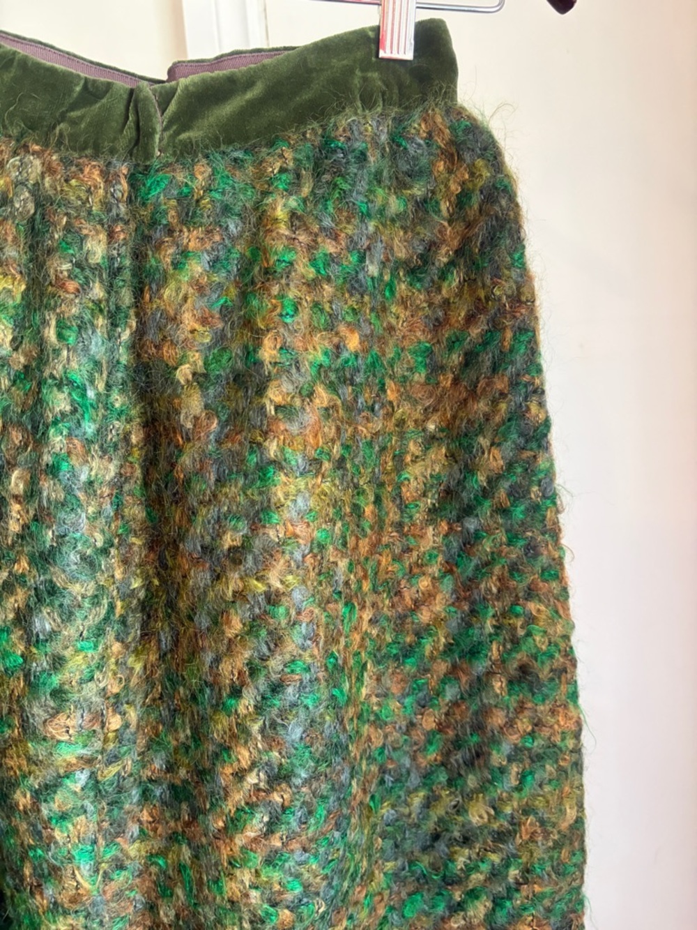 Vintage union made 1960s Green Multi-Tone Wool Blend Skirt - Picture 15 of 15
